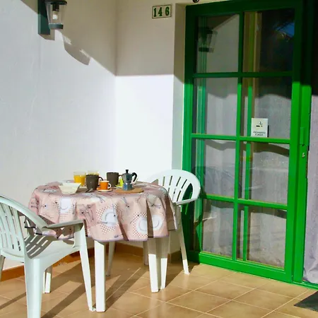Casa Leo Apartment *